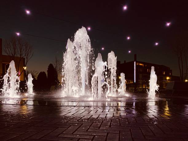istock City fountain 1218313887
