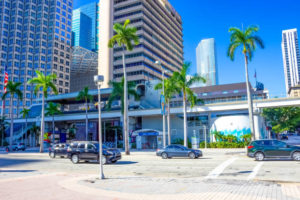 downtown miami cityscape view with condos and office buildings. - editorial tall luxury contemporary imagens e fotografias de stock