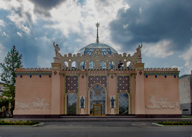 the kazakhstan pavilion at the all russia exhibition centre in moscow - vdnk imagens e fotografias de stock