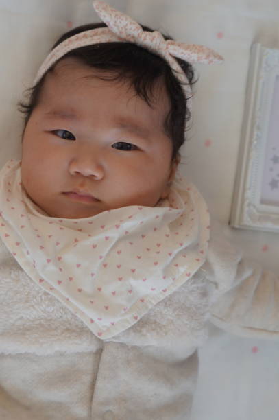 bébé de 3 mois - 0-1-mois photos et images de collection