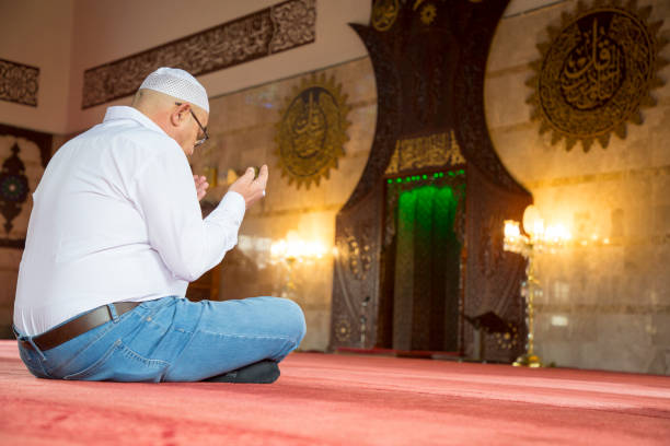 istock Muslim Man Praying in Mosque 1218386312