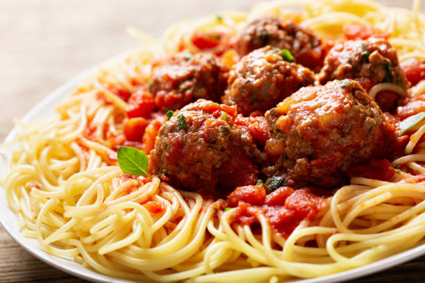 istock plate of pasta with meatballs 1218389681