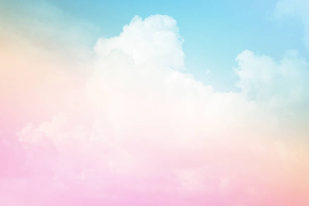 cielo pastel y nube - cloud cloudscape fluffy white fotografías e imágenes de stock