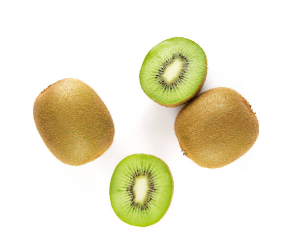 白い背景に隔離された新鮮なキウイフルーツのオーバーヘッドビュー。 - kiwi vegetable cross section fruit ストックフォトと画像