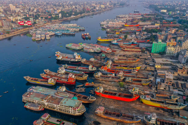 istock Bangladesh in virtual lockdown as coronavirus fight flares 1218494350