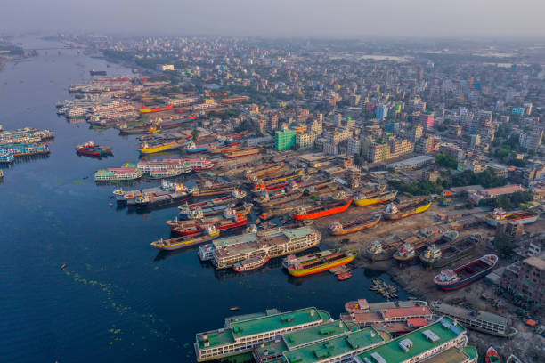 istock Bangladesh in virtual lockdown as coronavirus fight flares 1218494509
