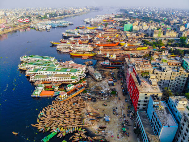 istock Bangladesh in virtual lockdown as coronavirus fight flares 1218494556