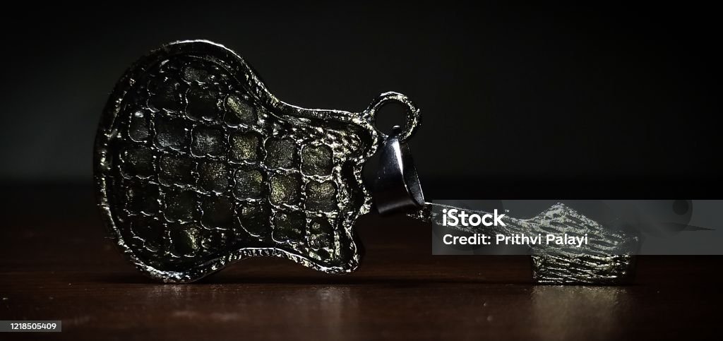 Solo Guitar Wallpaper Hd 4k Stock Photo - Download Image Now - Close-up, Extreme Close-Up, Horizontal - iStock Solo Guitar Wallpaper Hd 4k Stock Photo - Download Image Now - Close-up, Extreme Close-Up, Horizontal - iStock