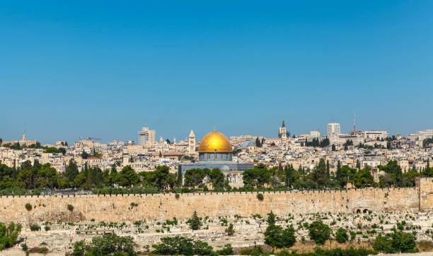 pejzaż jerozolimskiego starego miasta z widokiem na górę oliwne - jerusalem israel skyline panoramic zdjęcia i obrazy z banku zdjęć