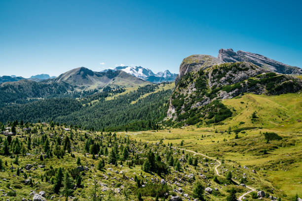 istock Italian alps in a sunny cloudless day 1218533806