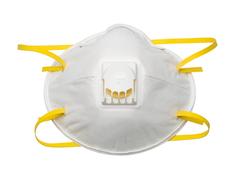 mascarilla facial médica tipo N95 aislada sobre fondo blanco con trayectoria de recorte, equipo para un dispositivo de protección respiratoria con filtración eficiente de partículas en el aire, pm2.5, cóvidez-19, coronavirus. photo