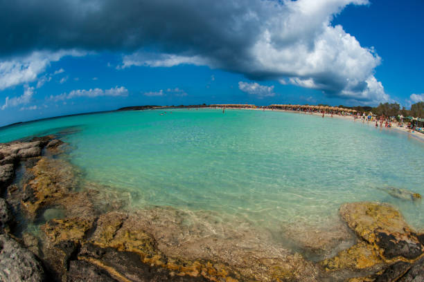 istock Crete, Elafonisi lagoon 1218573803