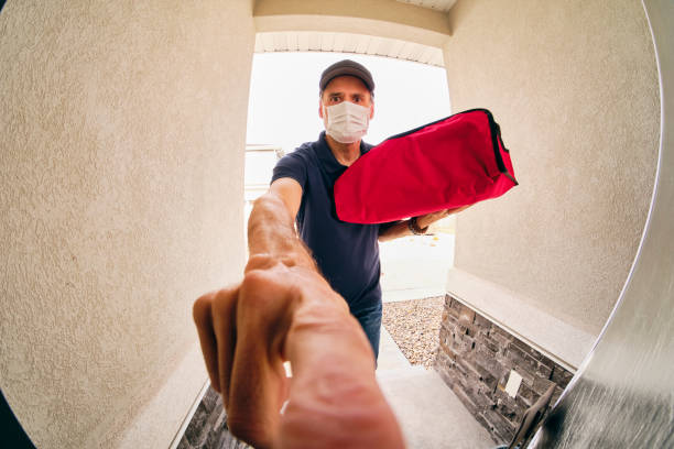 istock Home Food Delivery 1218588216