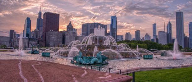 istock Downtown Chicago Skyline at Sunset in early Summer 1218627544