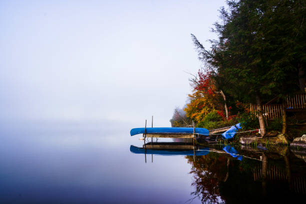 istock Ontario does not know the dock on the famous lake 1218642844