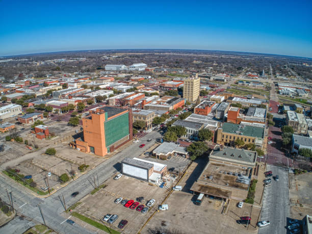istock Corsicana is a small Town in Rural Texas 1218676213