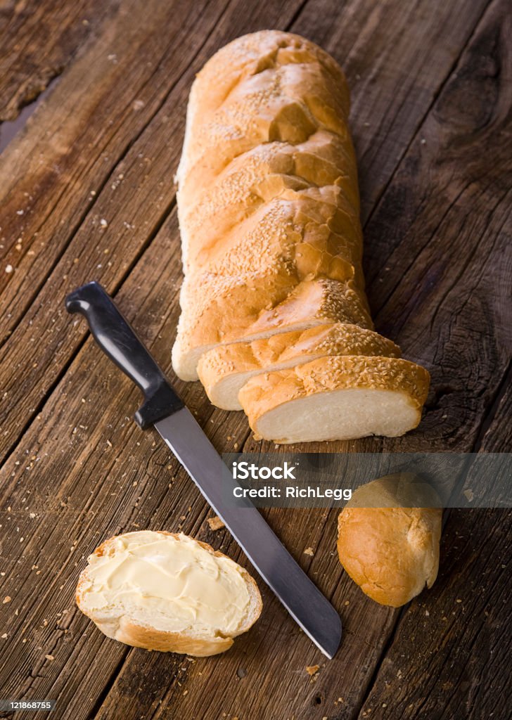 Pane su legno - Foto stock royalty-free di Abbondanza