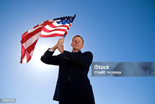 Foto de Orgulho Americano e mais fotos de stock de Acenar - Acenar, Bandeira, Pessoas