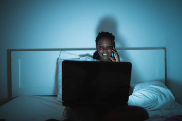istock Night chat with a friends 1218728118