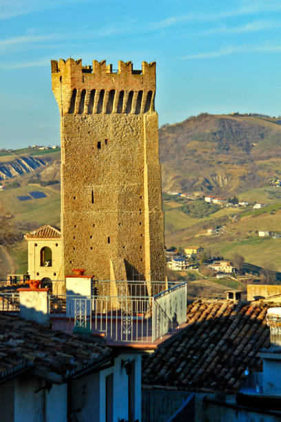 istock Montegualtieri medieval watchtower 1218739688