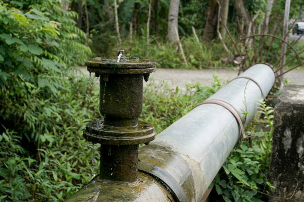 istock Damaged or Leaking Water Pipes 1218759584