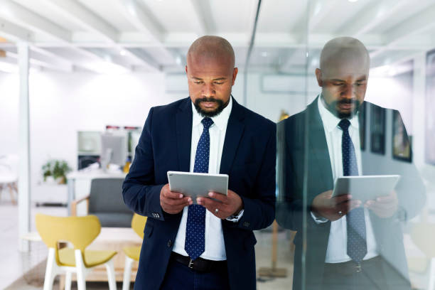 istock You make more connections for your business online 1218814924