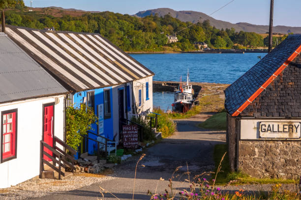 Broadford, Skye, Scotland / UK Broadford, Skye, Scotland / UK - August 25, 2014: Traditional houses and shop on the harbor isle of skye broadford stock pictures, royalty-free photos & images