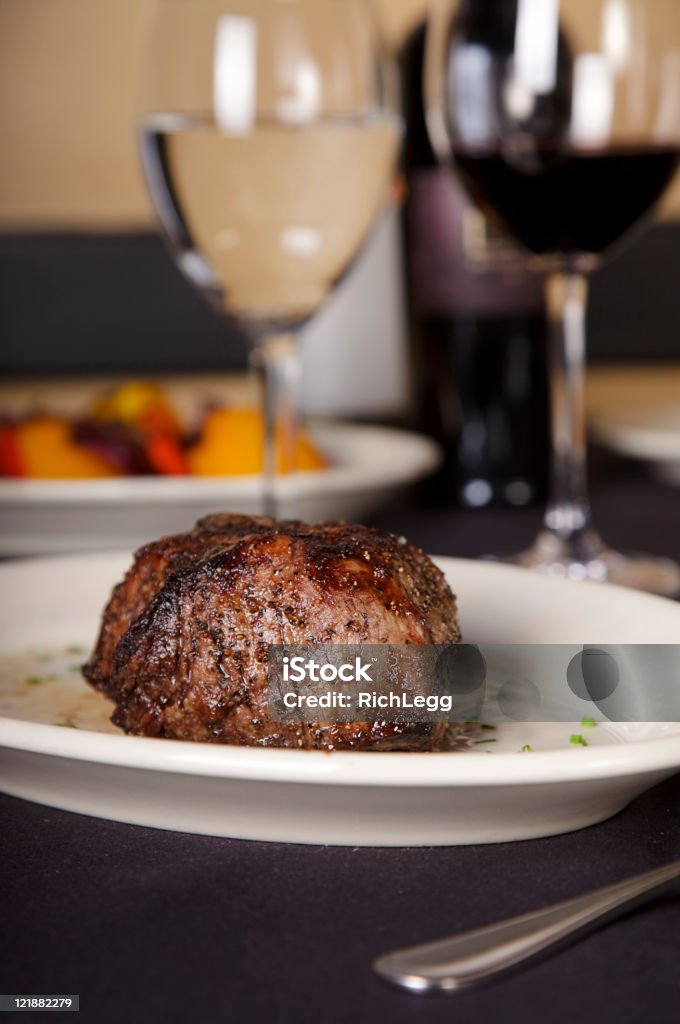 Filete Mignon - Foto de stock de Bistec libre de derechos