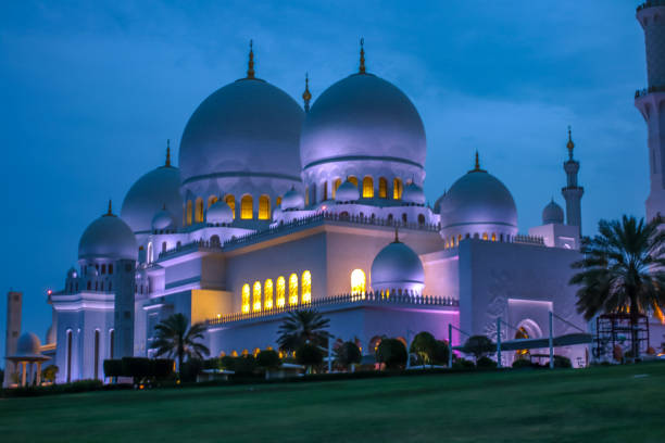 istock Sheikh Zayed Grand Mosque in Abu Dhabi 1218836056