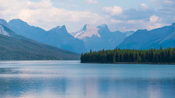 istock malignant lake, Jasper National Park, Alberta, Canada 1218838148