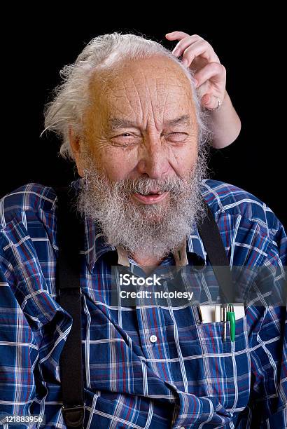 Er Fühlt Sich So Gut An Stockfoto und mehr Bilder von 80-89 Jahre - 80-89 Jahre, Aktiver Senior, Alter Erwachsener