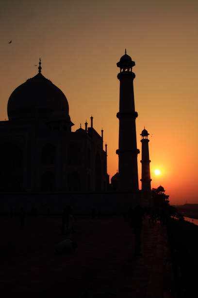 istock Taj mahal in sunset 1218882480