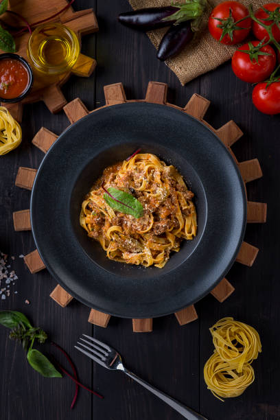 istock spaghetti with chicken sauce 1218903026