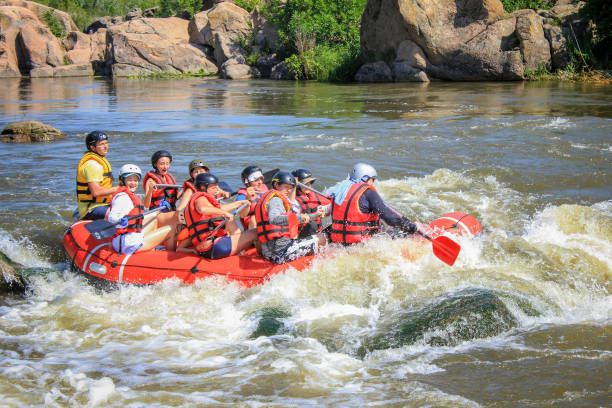 래프팅 팀, 여름 극단적 인 수상 스포츠. - teamwork river rafting costa rica 뉴스 사진 이미지
