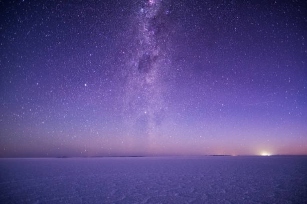 istock Salar de Uyuni salt flat during the starry night, Bolivia 1218965069