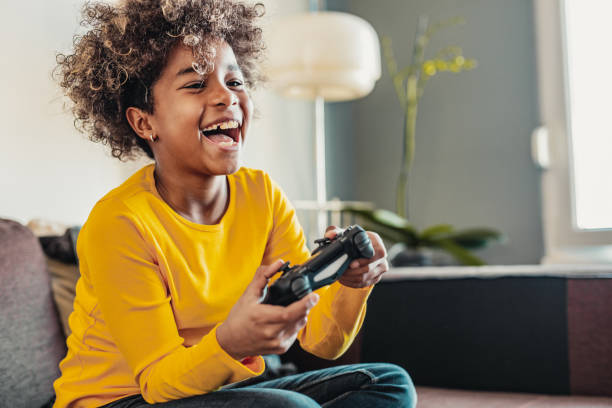 150,500+ Playing Video Games Stock Photos, Pictures & Royalty-Free Images -  iStock