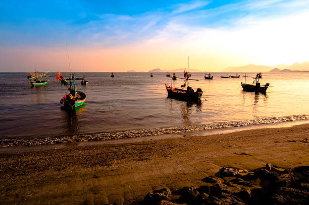 istock Beachfront overlooks the beautiful sunset. 1219007018