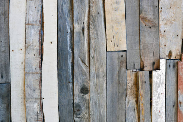 reclaimed wood wall paneling. - wood reclaimed abstract dark imagens e fotografias de stock