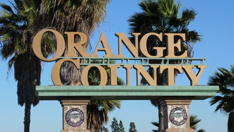 3.700+ Contea Di Orange California Film Video e Filmati Stock Royalty