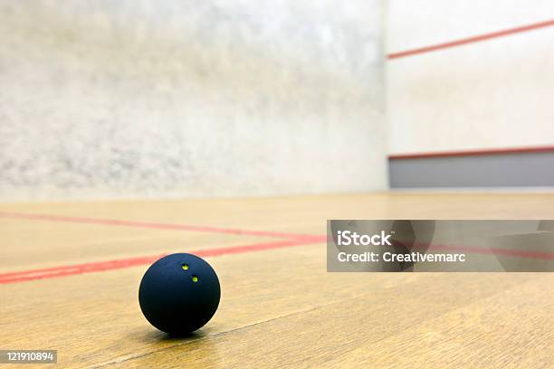 Palla Da Squash Campo Sportivo - Fotografie stock e altre immagini di Squash - Squash, Palla da squash, Allenamento