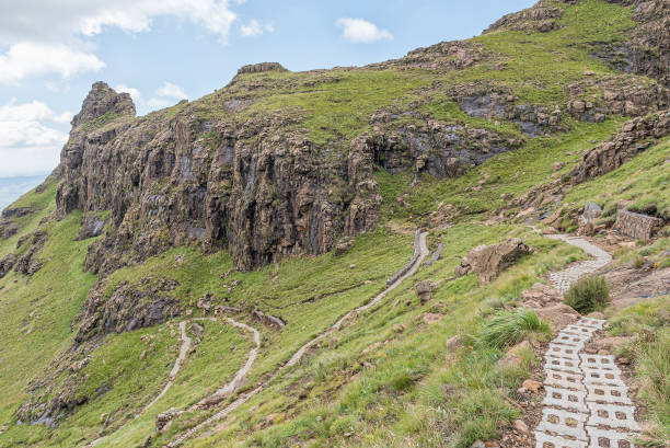 istock The zig-zags on the Sentinel hiking trail 1219122914