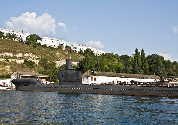istock Russian submarine, Sevastopol 121914318