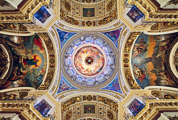 a catedral de st. isaac, são petersburgo, rússia - cupola - fotografias e filmes do acervo