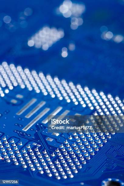 Computer Circuit Board Stockfoto und mehr Bilder von Ausrüstung und Geräte - Ausrüstung und Geräte, Bildhintergrund, Blau