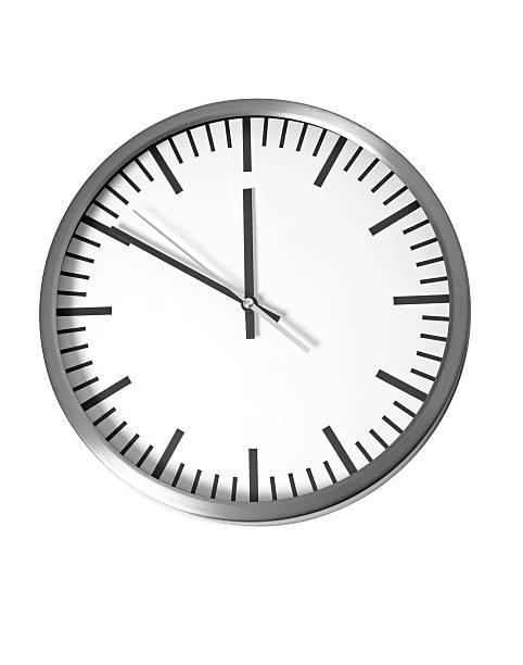 istock ten minutes to go clock - with clipping path 121918643