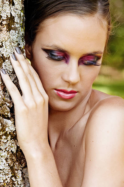istock beautiful woman 121924957