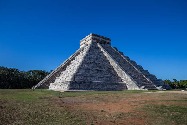 istock Chicen Itza Maya pyramid in Yucatan, Mexico 1219251873