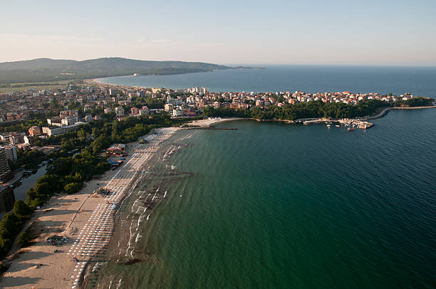 istock Aerial view of a beach 121928212