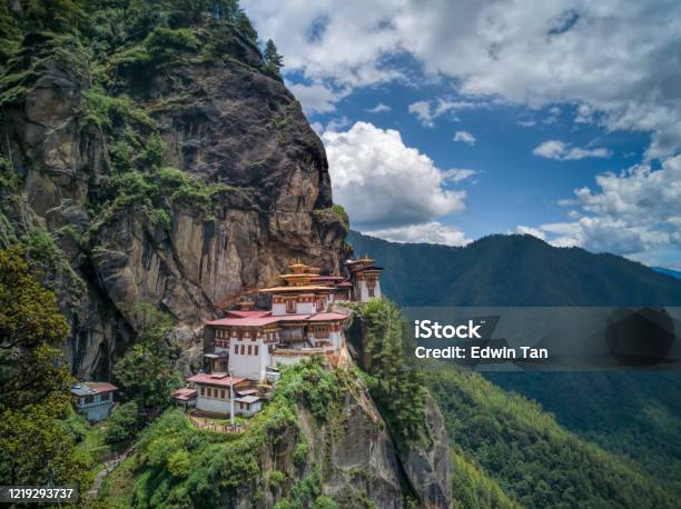 Bhutan Buildings Tiger Nest Monastery Stock Photo - Download Image Now - Bhutan, Taktsang Monastery, Paro