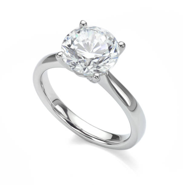 diamond ring isolated on white engagement solitaire style ring - engagement ring imagens e fotografias de stock